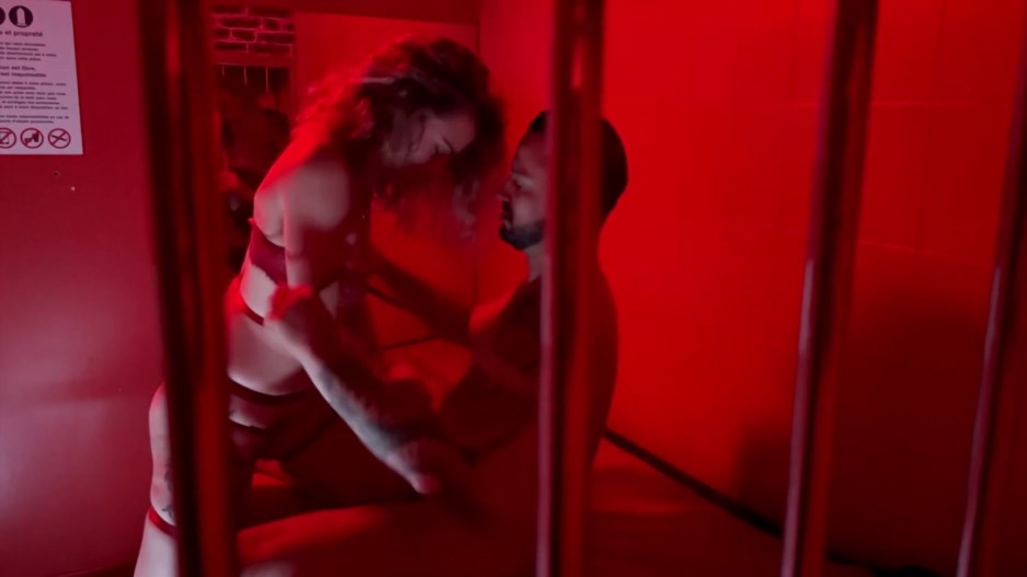 Jacquie Et Michel TV with Little Secret in Little Secret, 32 years old, sex at the heart of his attention...